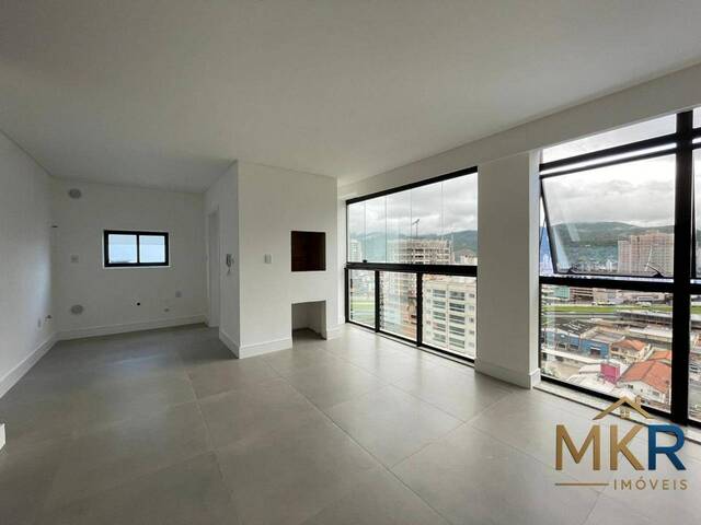 #M1039 - Apartamento para Venda em Itapema - SC