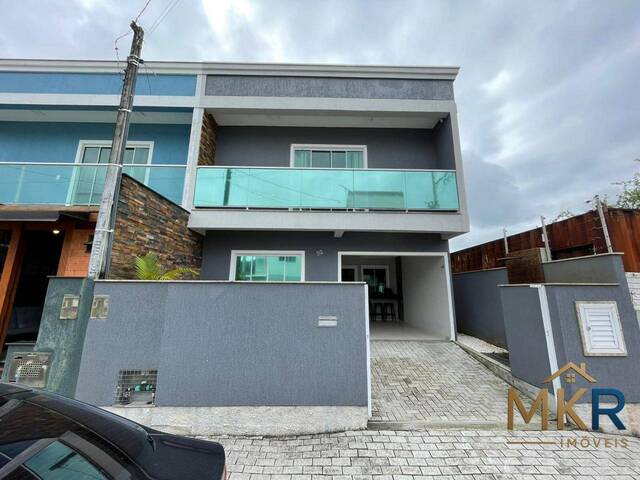 #S1045 - Casa para Venda em Porto Belo - SC