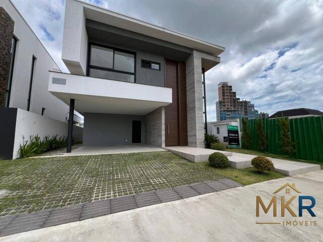 #C1053 - Casa para Venda em Porto Belo - SC