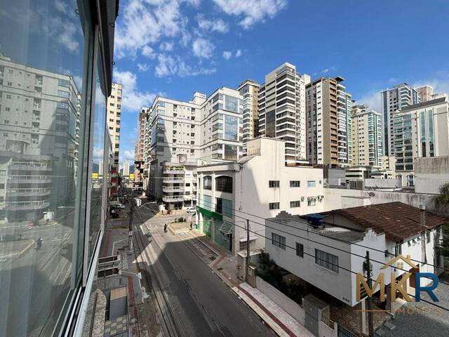 #M1054 - Apartamento para Venda em Itapema - SC