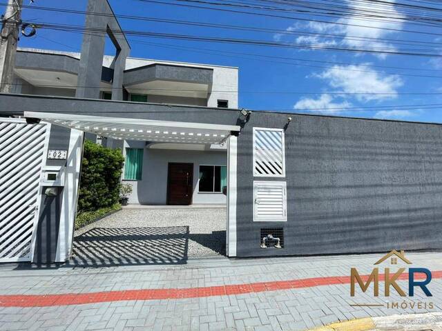 #S1059 - Sobrado para Venda em Itapema - SC