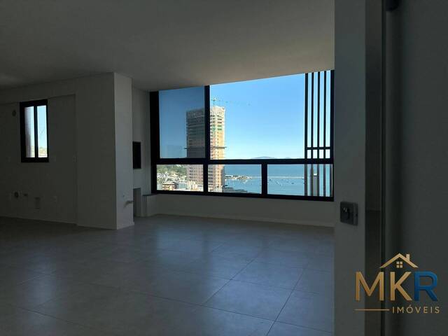 Apartamento para Venda em Itapema - 3