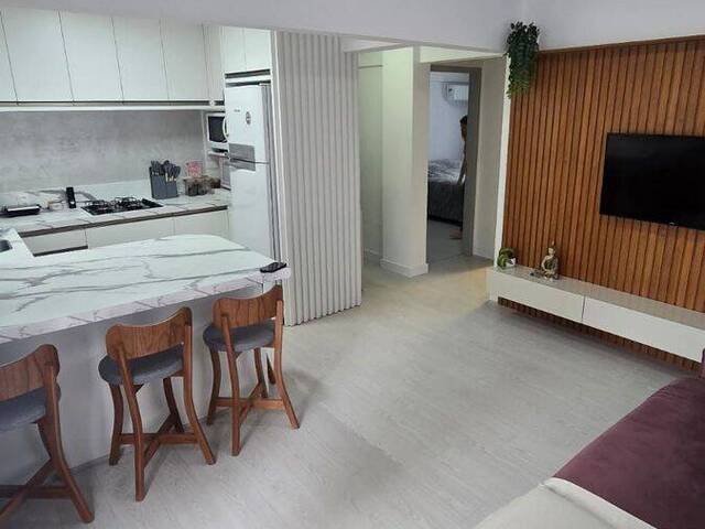 Apartamento para Venda em Itapema - 3