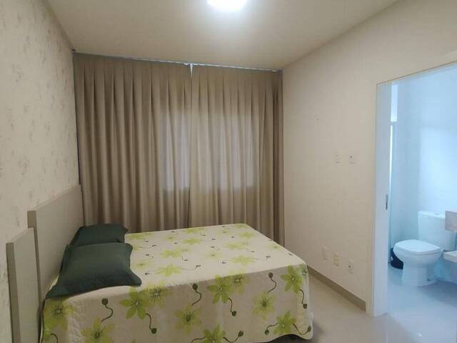 Apartamento para Venda em Itapema - 3