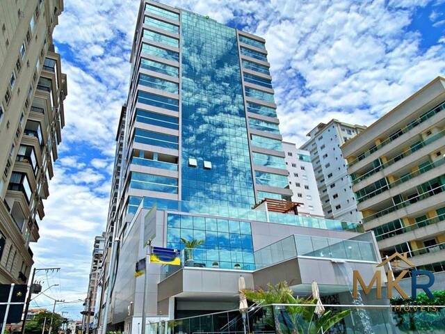 Venda em Meia Praia - Itapema