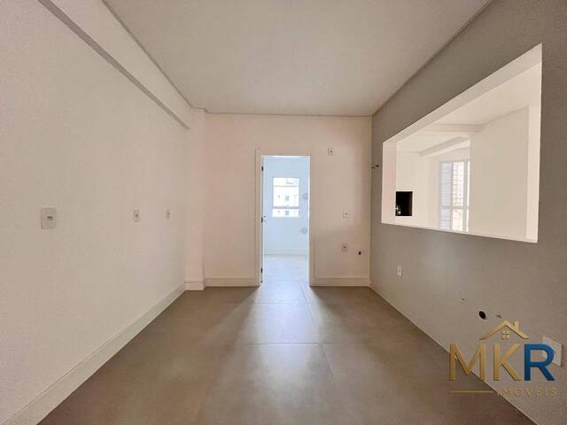 Apartamento para Venda em Itapema - 5