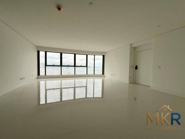 #M1105 - Apartamento para Venda em Balneário Camboriú - SC