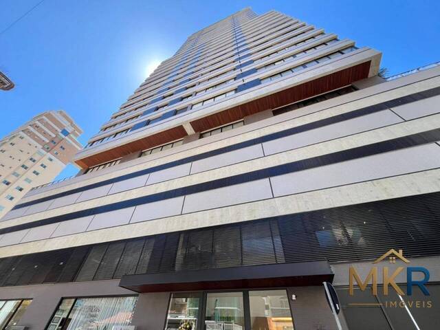 Venda em Meia Praia - Itapema