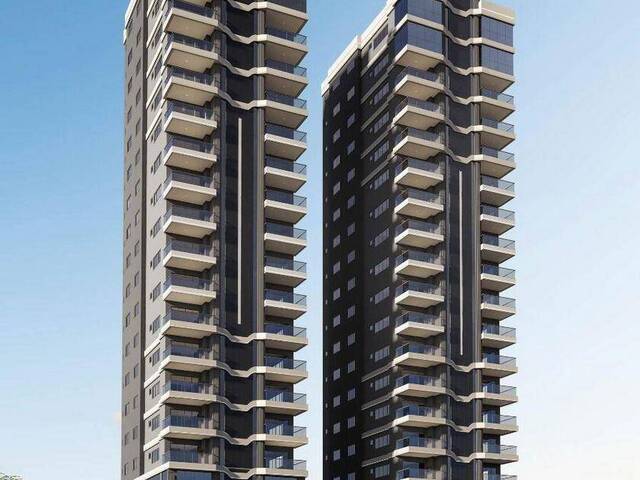 Venda em Meia Praia - Itapema