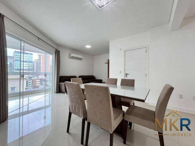 Apartamento para Venda em Itapema - 4
