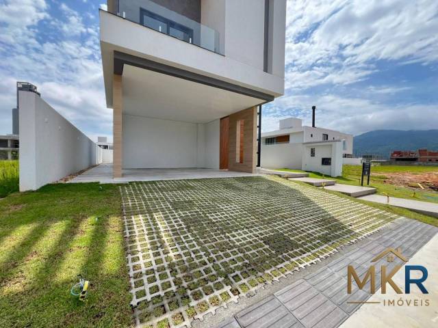 #C1215 - Casa para Venda em Porto Belo - SC