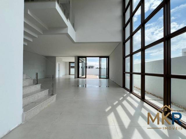 #C1215 - Casa para Venda em Porto Belo - SC