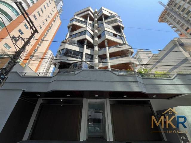 Venda em Meia Praia - Itapema