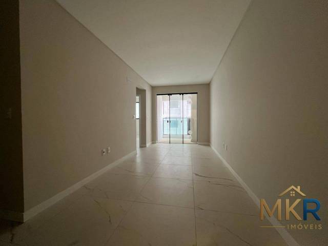 Apartamento para Venda em Itapema - 3