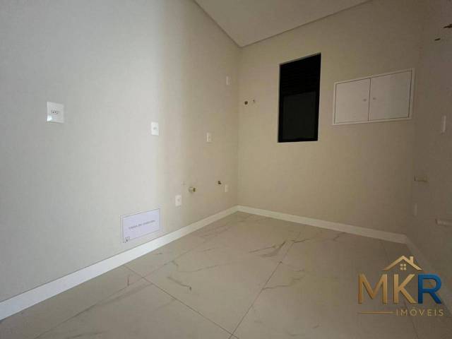 Apartamento para Venda em Itapema - 4