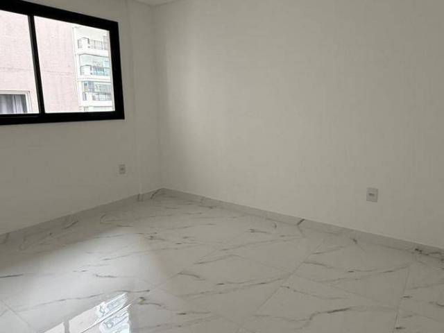 Apartamento para Venda em Itapema - 5