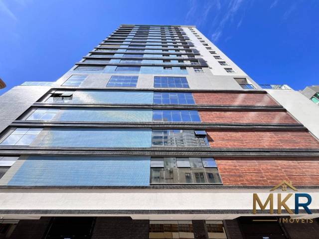 Venda em Meia Praia - Itapema