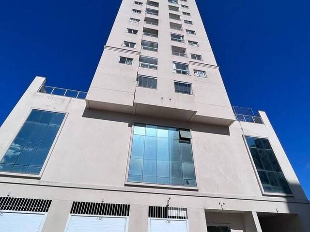 Venda em Morretes - Itapema