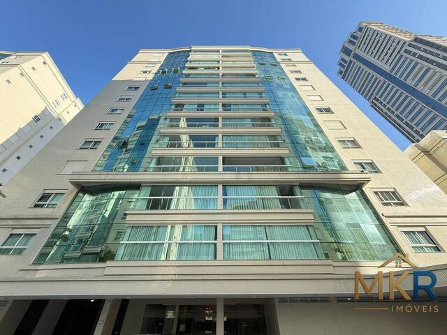 Venda em Meia Praia - Itapema