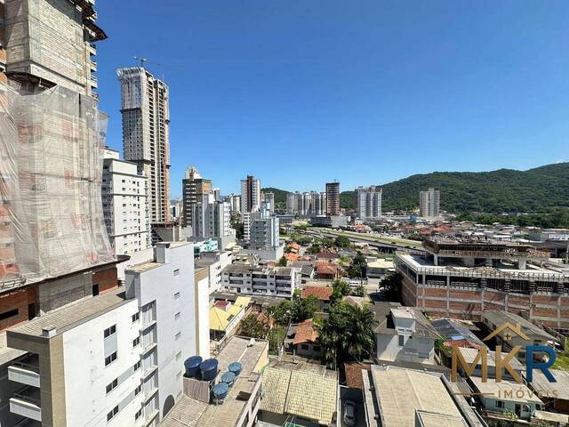 Apartamento para Venda em Itapema - 2