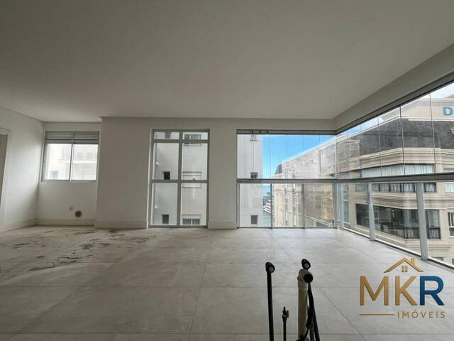 Apartamento para Venda em Itapema - 4