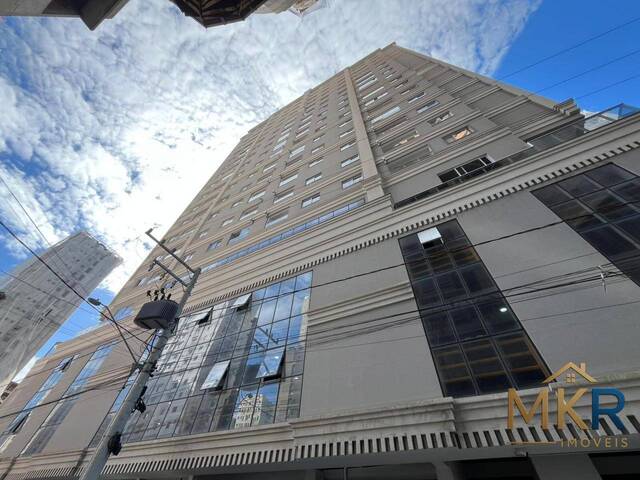 Venda em Morretes - Itapema