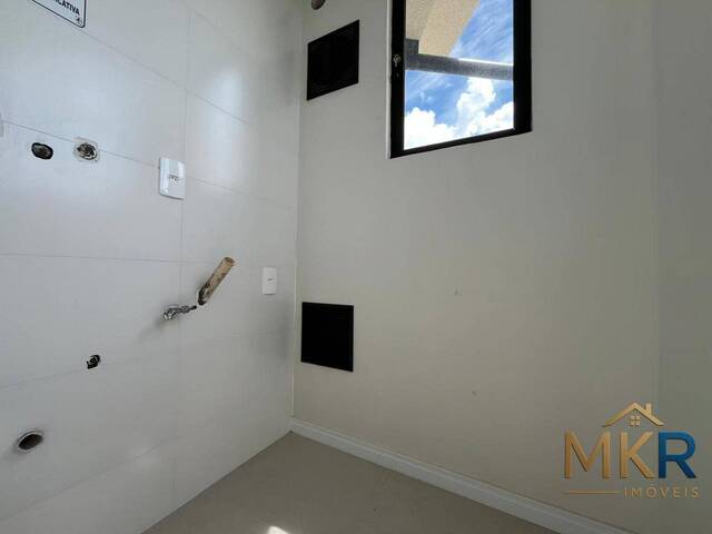 Apartamento para Venda em Itapema - 5