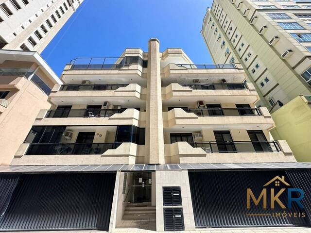 Venda em Meia Praia - Itapema