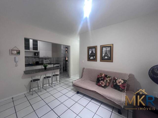 Apartamento para Venda em Itapema - 3
