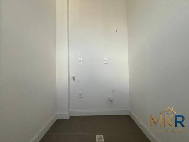 Apartamento para Venda em Itapema - 5