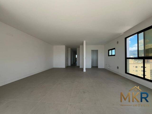 Apartamento para Venda em Itapema - 4