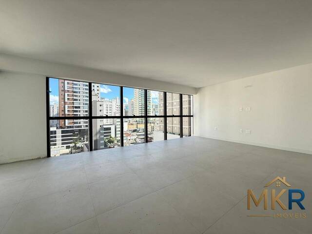 Apartamento para Venda em Itapema - 4