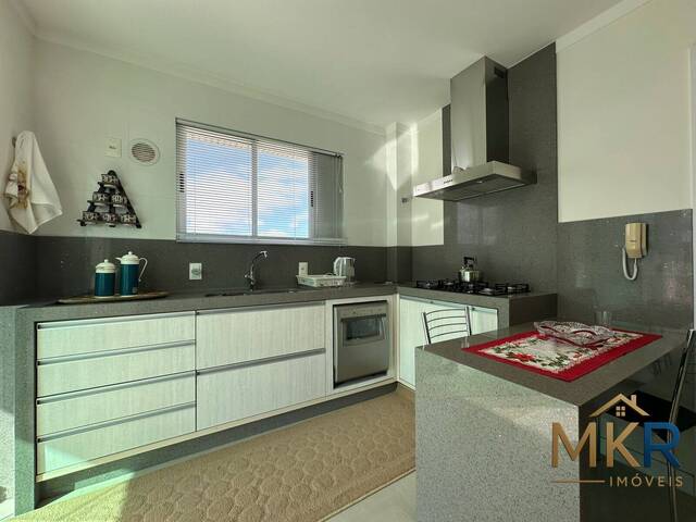 Apartamento para Venda em Itapema - 5