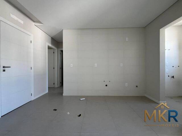 Apartamento para Venda em Itapema - 4