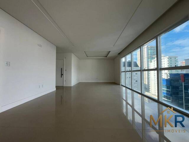 Apartamento para Venda em Itapema - 4