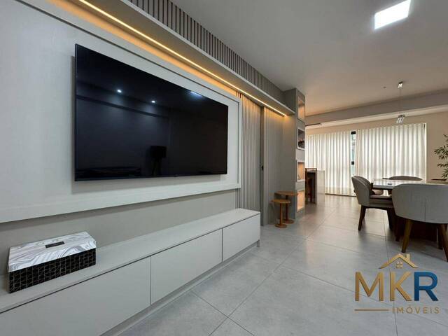 Apartamento para Venda em Itapema - 2