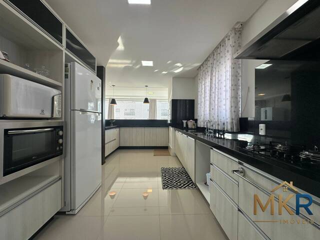 Apartamento para Venda em Itapema - 2