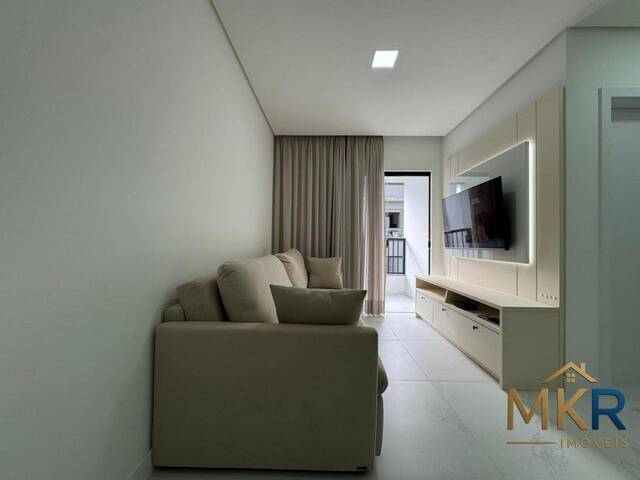 Apartamento para Venda em Itapema - 4