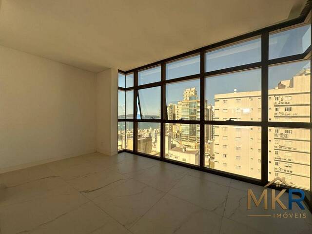 Apartamento para Venda em Itapema - 5