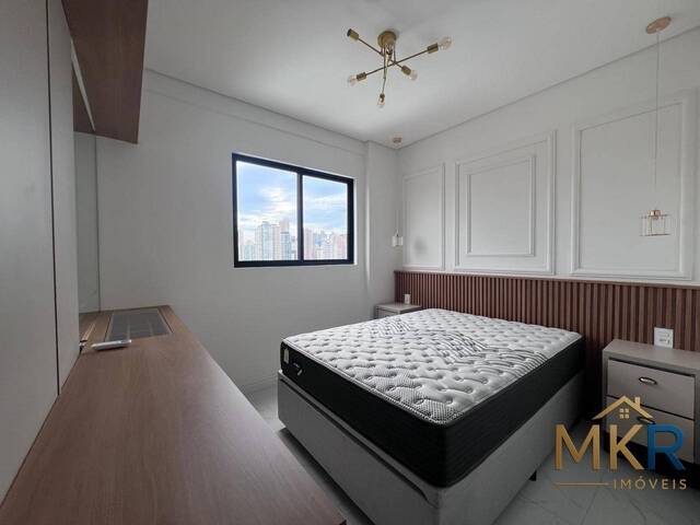 Apartamento para Venda em Itapema - 4
