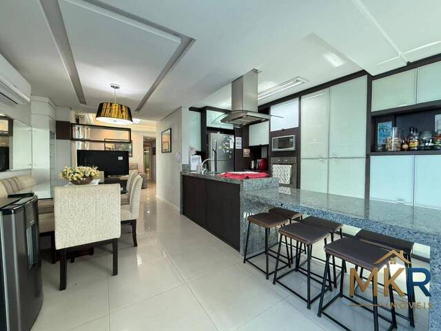 Apartamento para Venda em Itapema - 5