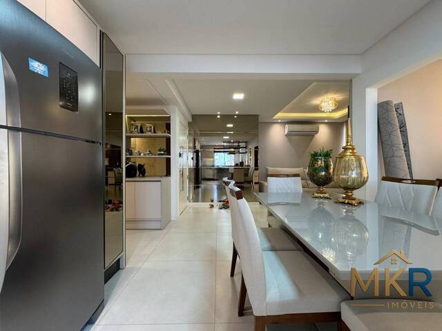 Apartamento para Venda em Itapema - 4