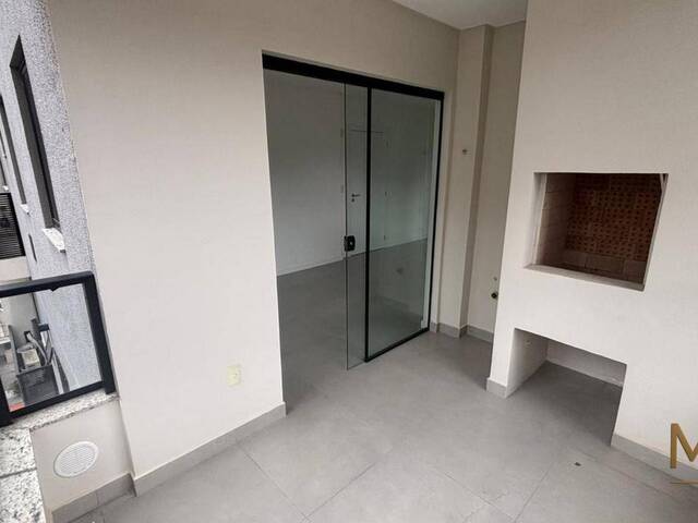 Apartamento para Venda em Itapema - 2