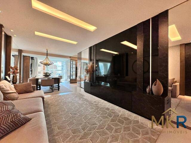#M1581 - Apartamento para Venda em Itapema - SC