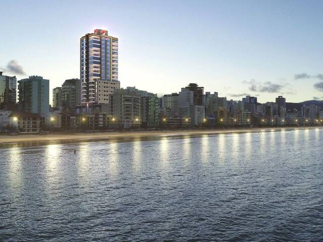 #M1610 - Apartamento para Venda em Itapema - SC