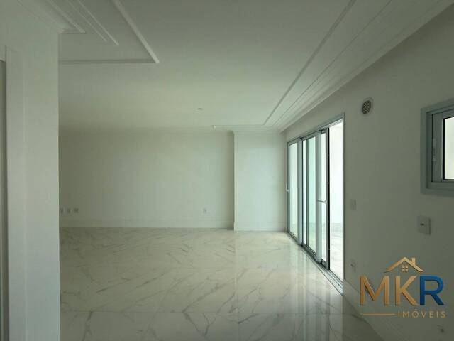 #M1612 - Apartamento para Venda em Itapema - SC