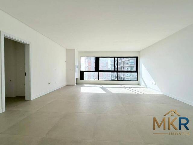 #M1618 - Apartamento para Venda em Porto Belo - SC
