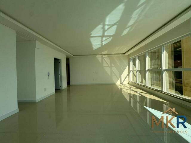 #M1637 - Apartamento para Venda em Itapema - SC