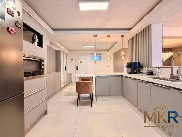 Apartamento para Venda em Balneário Camboriú - 5