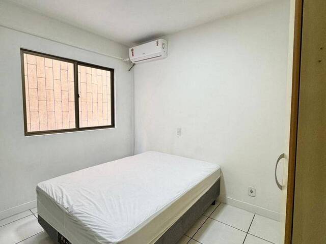 Apartamento para Venda em Itapema - 5